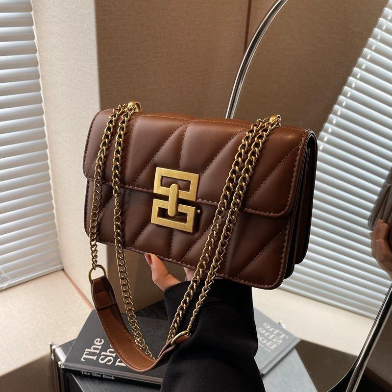 

Сумка через плече жіноча нова сумка 2024 модна універсальна сумка на ланцюжку з діамантами популярна маленька квадратна сумка коричневий