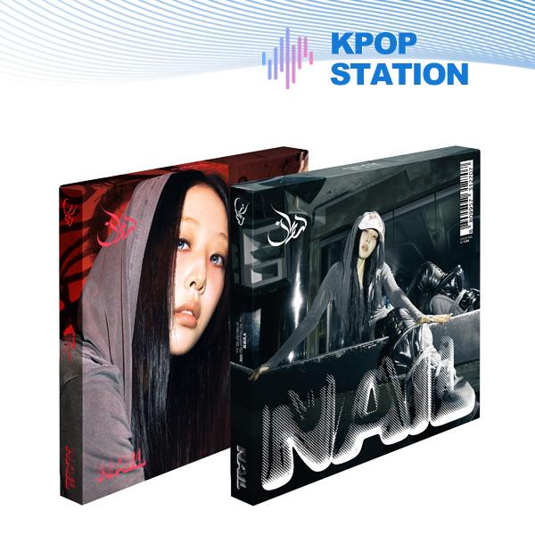 Yves - 4TH EP [NAIL] Deluxe ver. RANDOM