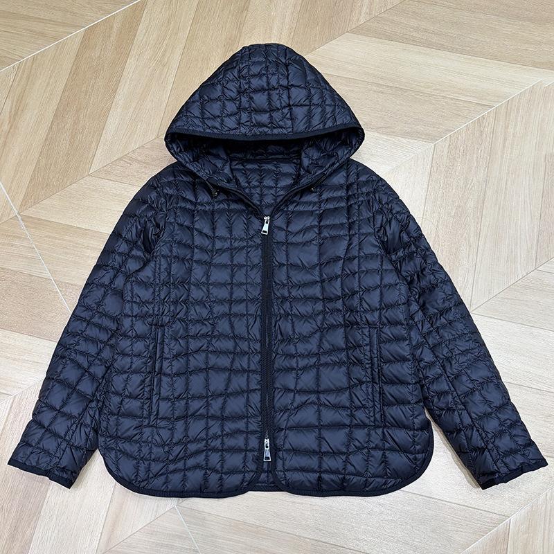 Big-name high-quality light and thin white duck short hooded down jacket women's short fashionable simple warm jacket