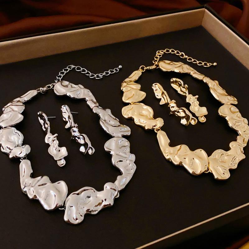 Elegant Metallic Lava Silver Needle Geometric Earrings & Necklace Set for Women