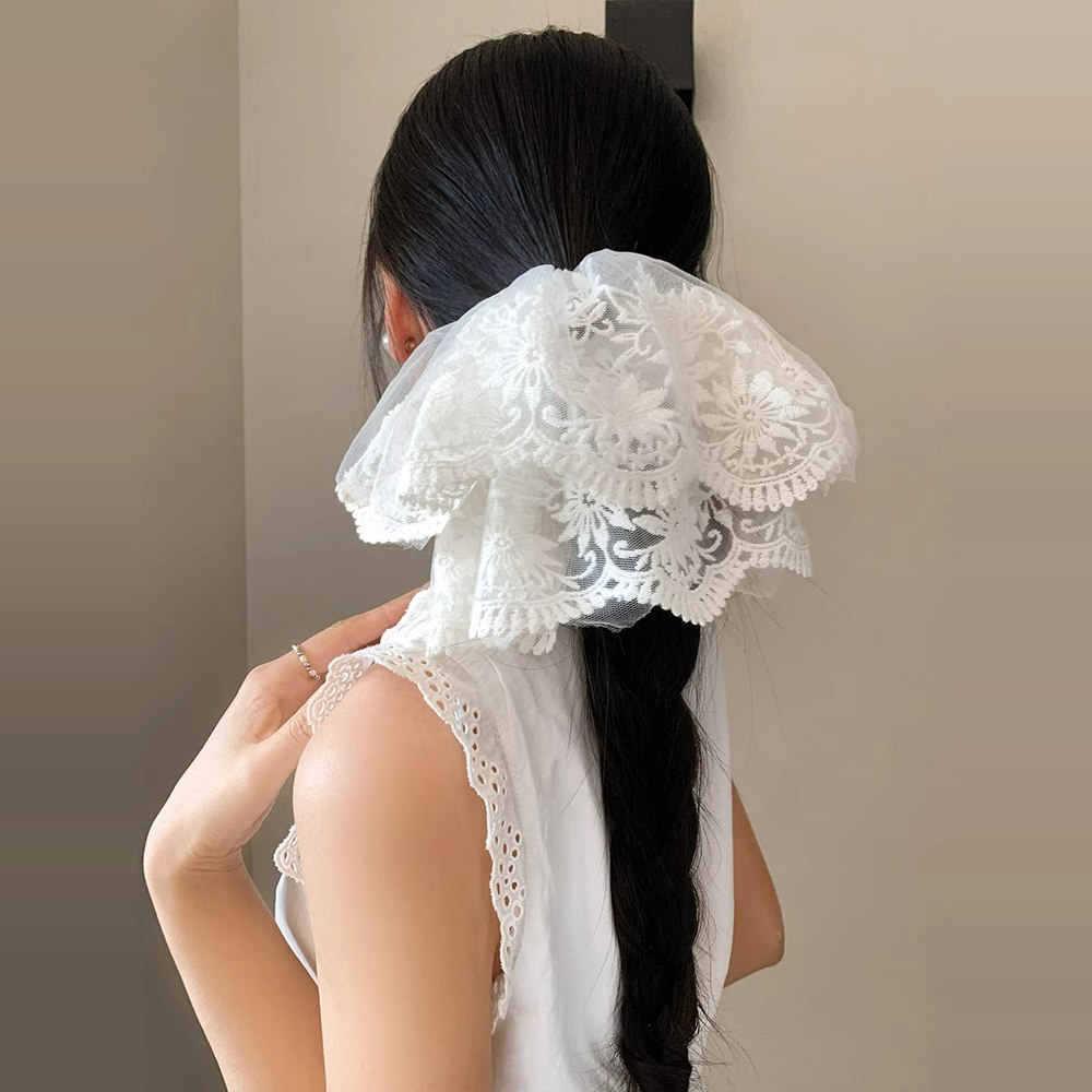 Elegant Korean Blue Striped Lace Trim Scrunchie