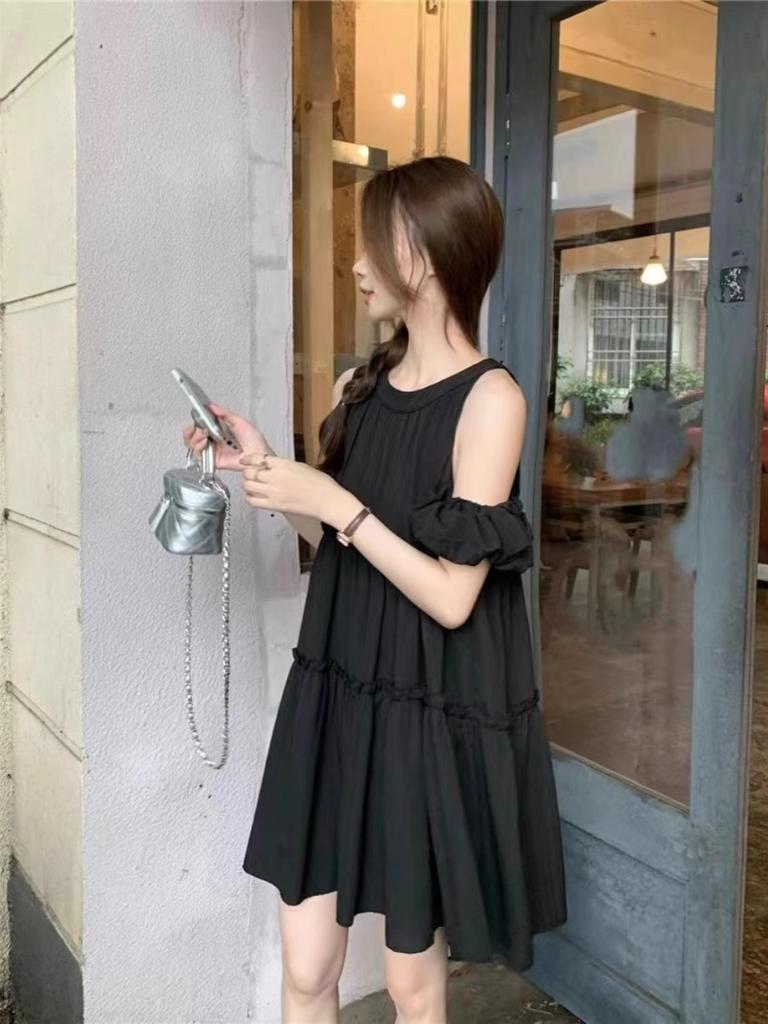 Sweet round neck off-the-shoulder short-sleeved dress for women's summer new gentle wind age-reducing a-word skirt ins