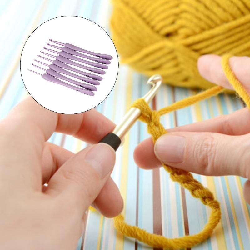 8-teiliges Häkelnadel-Set, Kunststoff-Stricknadel, Häkel- und Bastelgarn-Webwerkzeug mit ergonomischem Griff und Aluminiumspitze