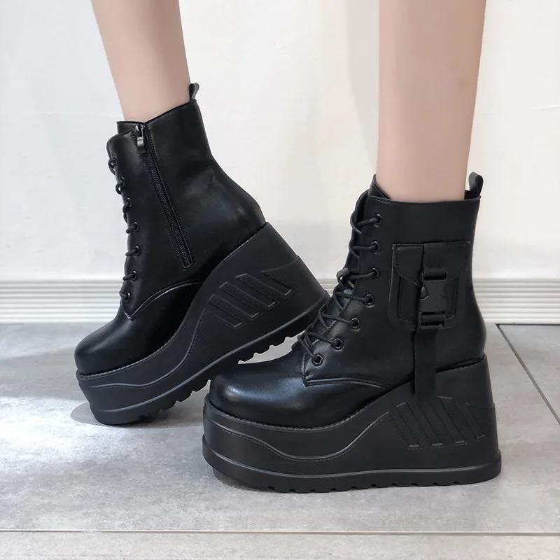 Fashion Side Zip Women Platform Shoes Black Gothic Buckle Pu Leather Woman Creeper Punk Boots Female Black High Heel Ankle Short Boots
