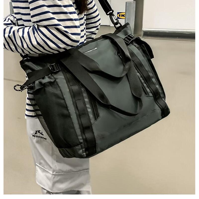 Li Shen Versatile Crossbody Travel Bag