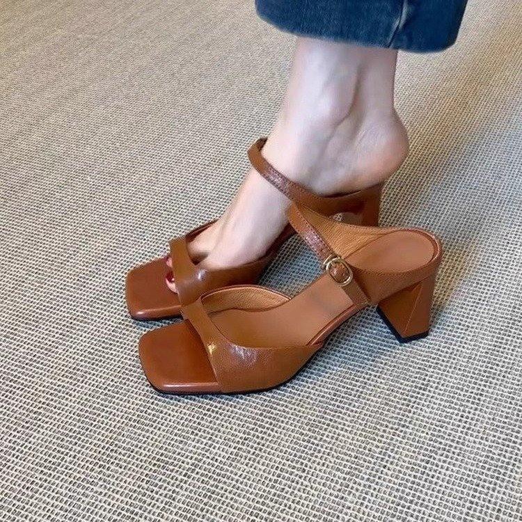 New thick medium heel sandals women's summer one-character open-toed square head ankle buckle strap women's fashion sandals versatile