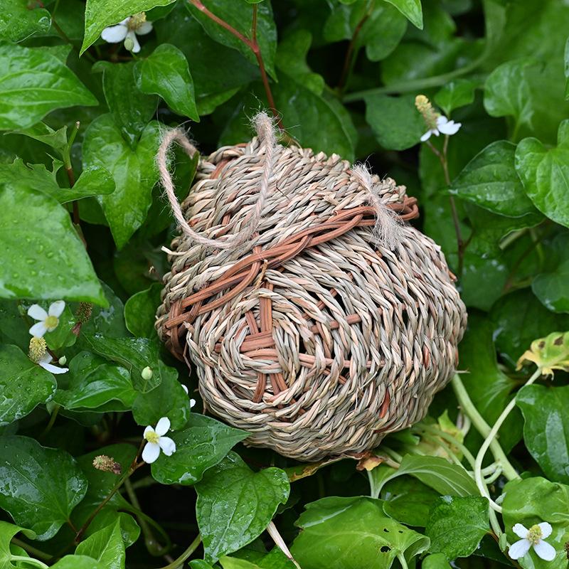 Pet Supplies Hand-woven Straw Mat Rope Cover Bird Nest Outdoor Garden Hanging Decoration Ornaments