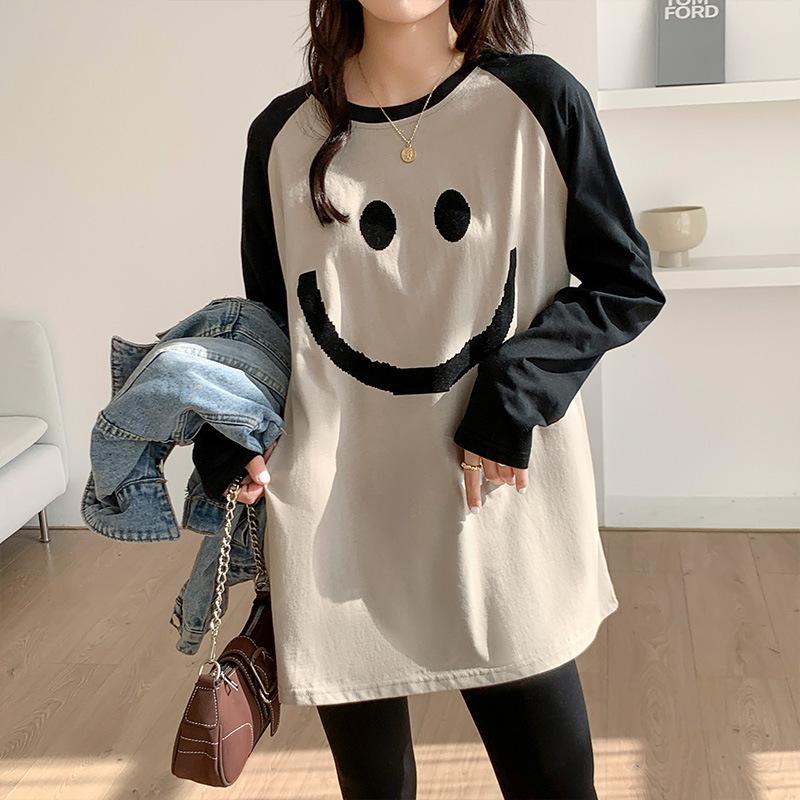 

Футболка средней длины с принтом смайлика и рукавами реглан, нишевая рубашка для женщин, весна и осень, новая футболка из чистого хлопка с длинными рукавами XL