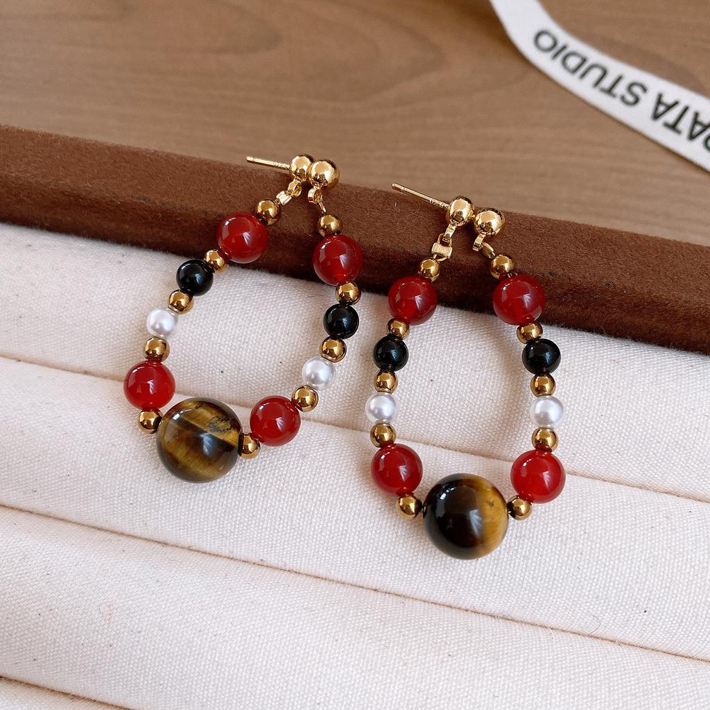 French retro Hong Kong style red geometric resin earrings stud earrings personality temperament earrings women