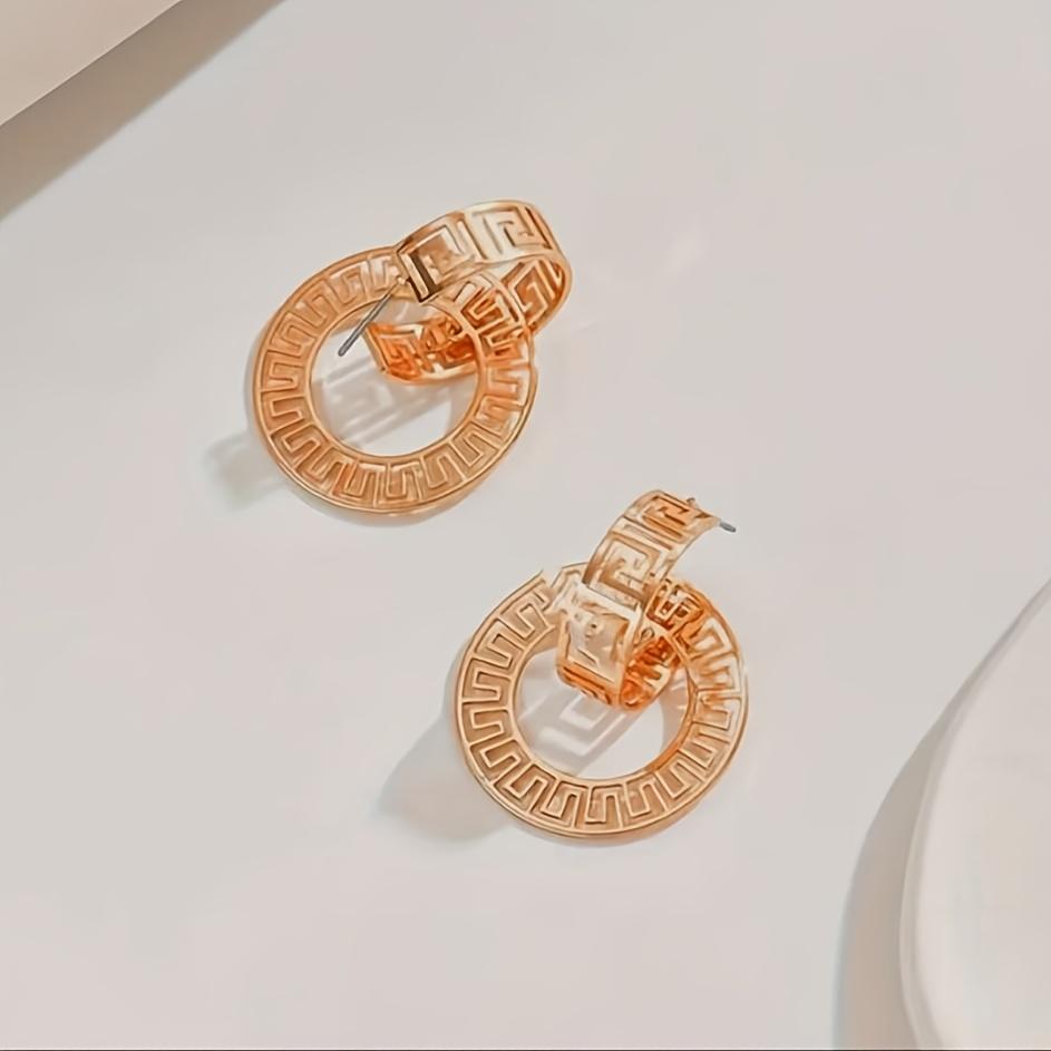 

Женские элегантные винтажные серьги-подвески в форме буквы C с полым круглым кулоном - Подходят для повседневных нарядов и музыкальных фестивалей розового золота