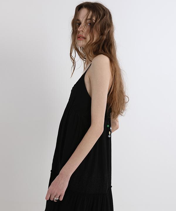 GREENBUTTER Needlework Beads Dress (Black)
