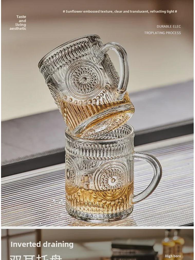 Stylish Heat-Resistant Glass Kettle with Handle - Large Capacity Flower Teapot for Cool Drinks