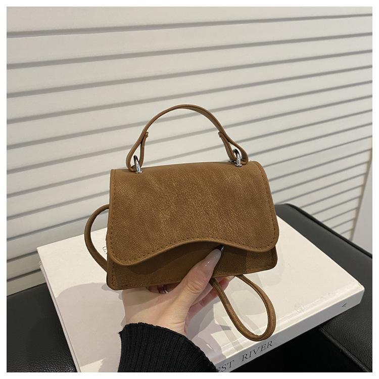 

Hand-held Single-shoulder Crossbody Large-capacity Casual Fashionable Texture Small Square Bag коричневий