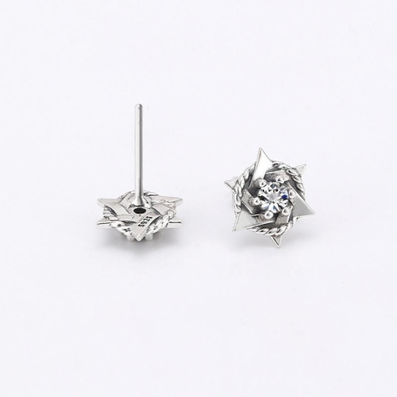 Retro Creative Hexagonal Star Earrings Neutral Fashion Personalized Silver Color Inlaid Zircon Daily Party Jewelry Gift