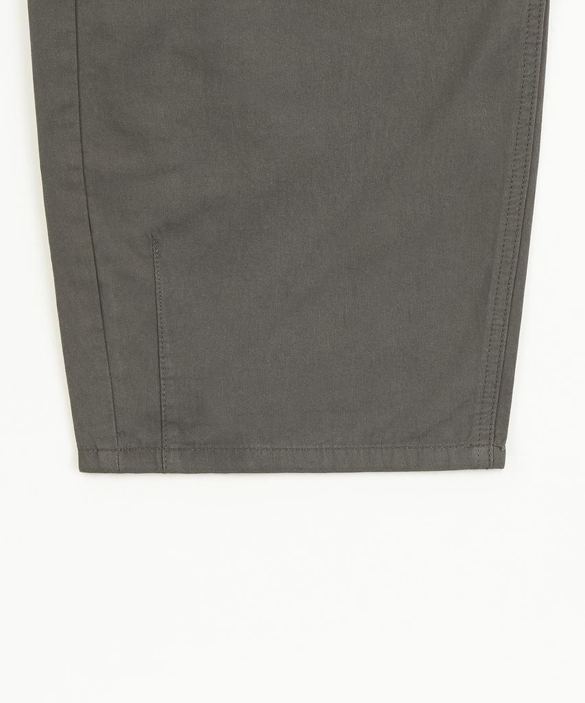 TOFFEE Curved Barrel Cotton Pants (Charcoal)