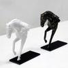 Creative Resin Horse Ornament with Base Vintage Animal Sculpture Craft Living Room Office Horse Ornament Home Decoration Gift