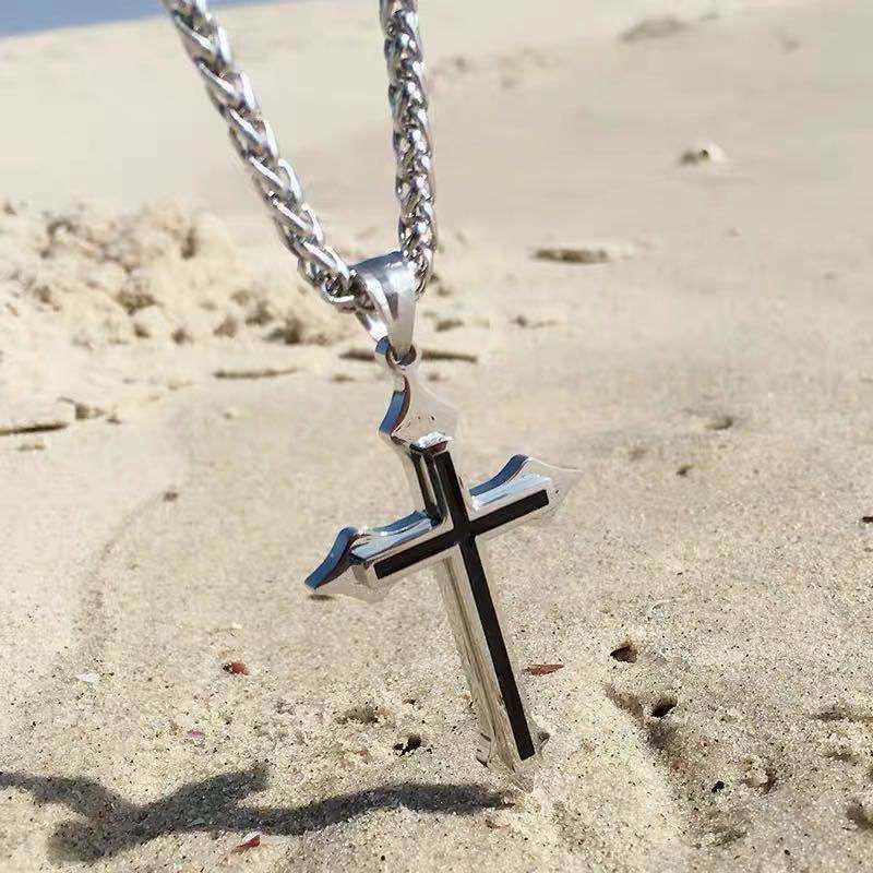 Trendy Men's Cross Necklace: Light Luxury Hip Hop Style