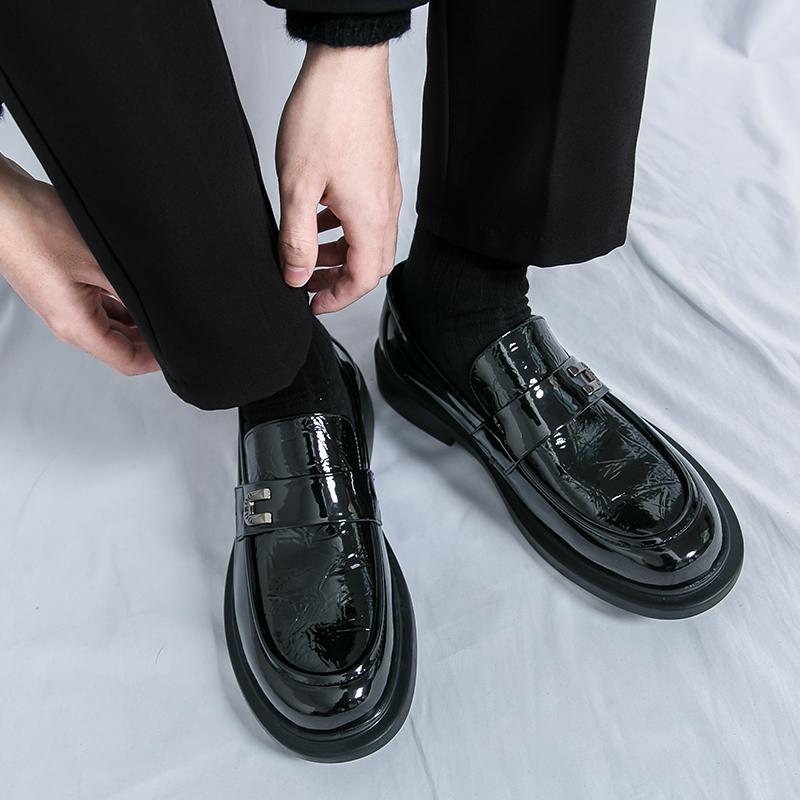 Mode Mode Hommes Chaussures Business Décontractées Mocassins en Cuir Fait Main Chaussures Confortables Cuir Artificiel de Qualité Chaussures de Conduite Taille 38-46