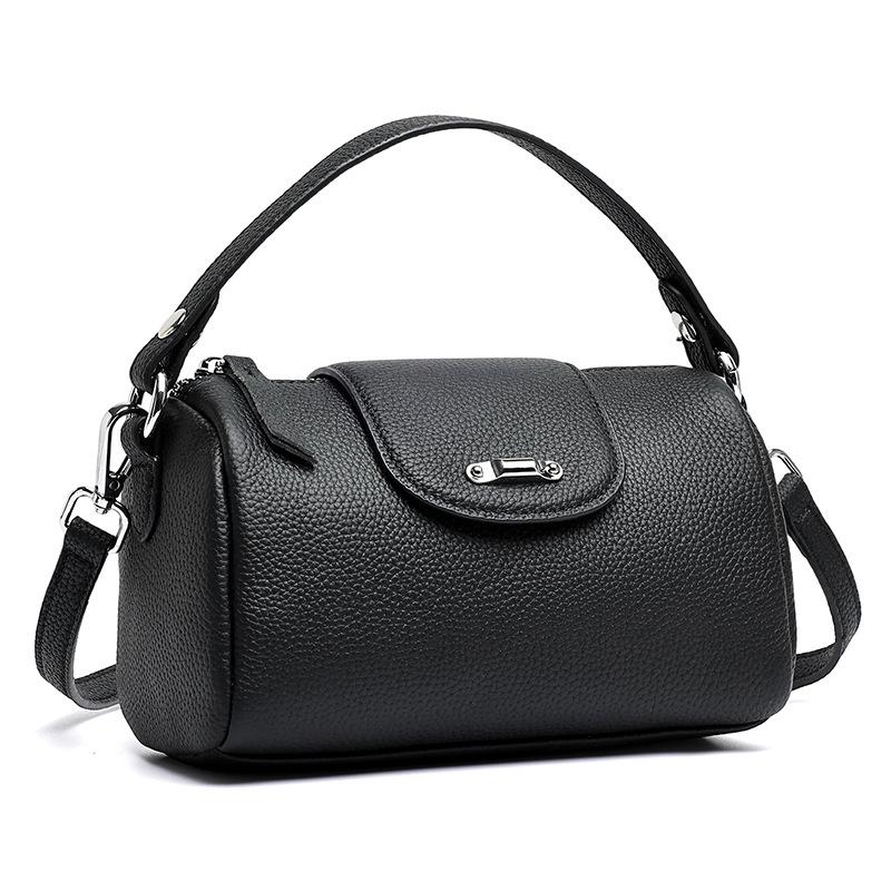 The first layer of cowhide Boston versatile women's bag shoulder messenger change fashionable simple practical soft leather drum pillow bag