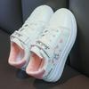 2025 new girls' little white shoes spring and autumn boys' non-slip solid-soled board shoes thick-soled heightening children's sports shoes