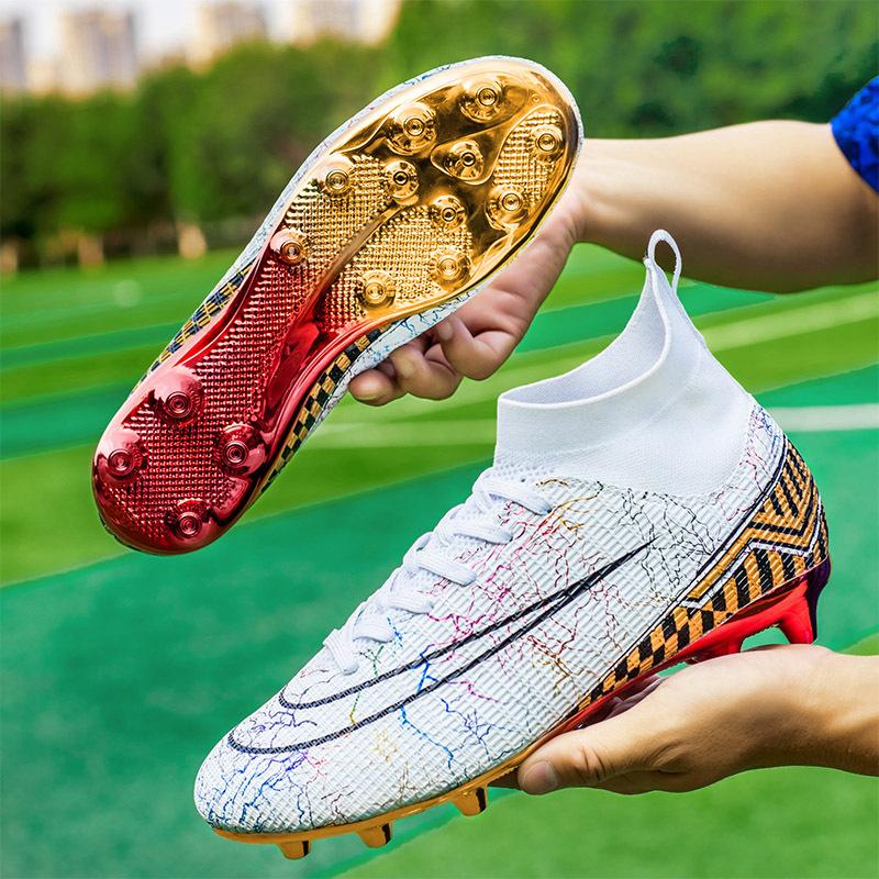 Neue High-Top-Fußballschuhe, galvanisierte Trainingsschuhe mit goldbesohlenen Sohlen, Sportschuhe für Mittelschüler auf Kunstrasen, lange Fingernägel, Herren