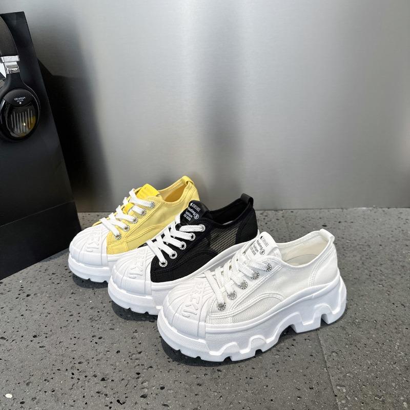 Mesh breathable little white shoes women's spring and summer new small thick-soled heightening muffin shoes fashionable casual board shoes