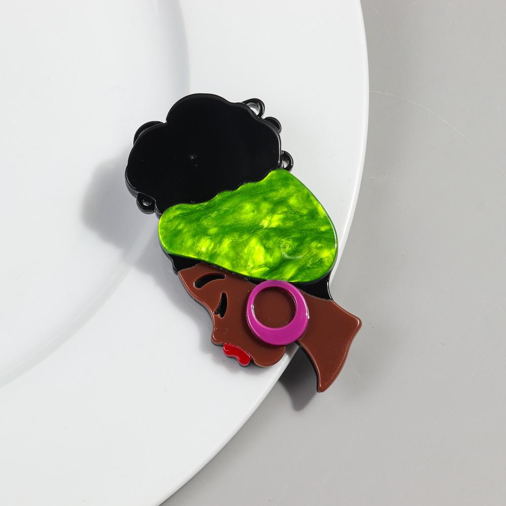 

New Acrylic Hairband African Lady Brooches for Women Fashion Black Female Figure Badges Pins Jewelry Casual Accessories Gift