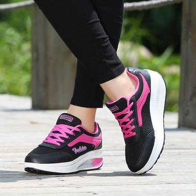Wiosenne i letnie buty damskie typu rock, buty damskie z siateczki, buty sportowe do biegania z grubą podeszwą zwiększające wzrost dla kobiet