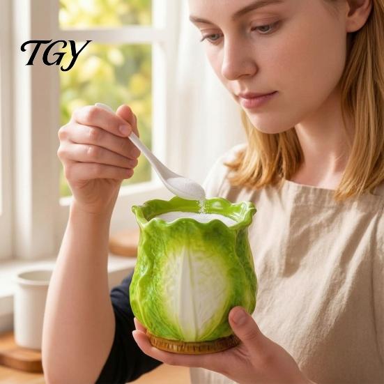 Novelty Vegetable Design Jar Ceramic Cabbage Shaped Lard with Lid Spoon, 350ml Kitchen Sealed Condiment Server for Restaurant Seasoning Container,