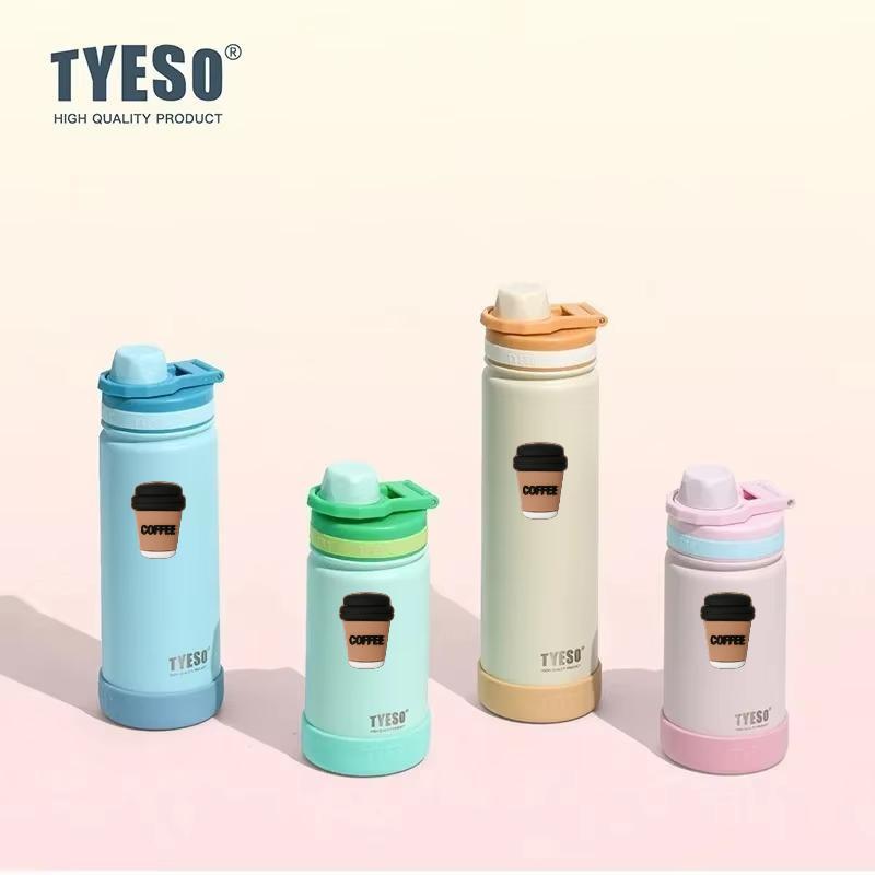 TYESO 750ML Portable Sports Cold Water Bottle with Non-slip Thick Sleeve Leakproof Outdoor Drinking Cup for Daily Use with Coffee Sticker
