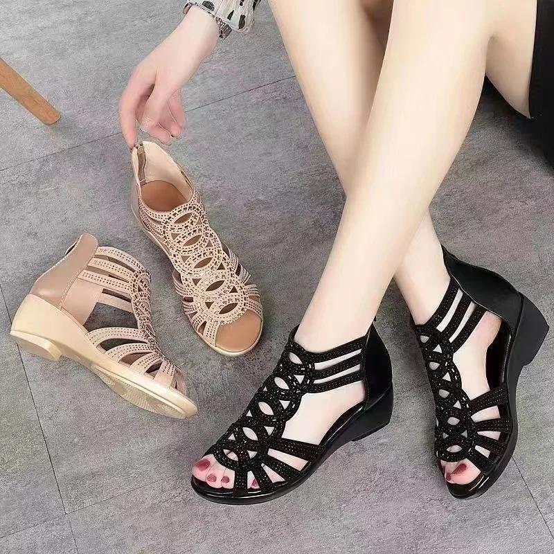 Fashion Summer Women's Peep Toe Sandals New Hollow Out Roman Sandals Women Outdoor Casual Wedges Sandals Fashion Low Heels Ladies Shoes