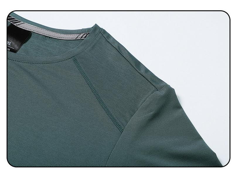 Men's Summer Ice Silk Quick-Dry Stretch Fitness T-Shirt - Breathable & Loose Fit for Running & Sports