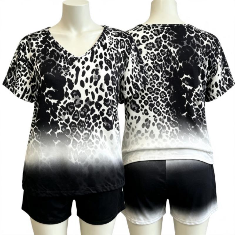 Summer European Streets Leopard Style Printed V-Neck Short Sleeved T-Shirt And Shorts Set Women's and Men's T-shirt Shorts Set