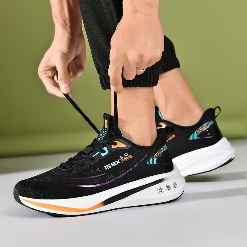 Running Shoes Men Carbon Plate Lightweight Mesh Breathable Anti-slip Mesh Casual Shoes Men Soft Lace-up Sports Shoes Men