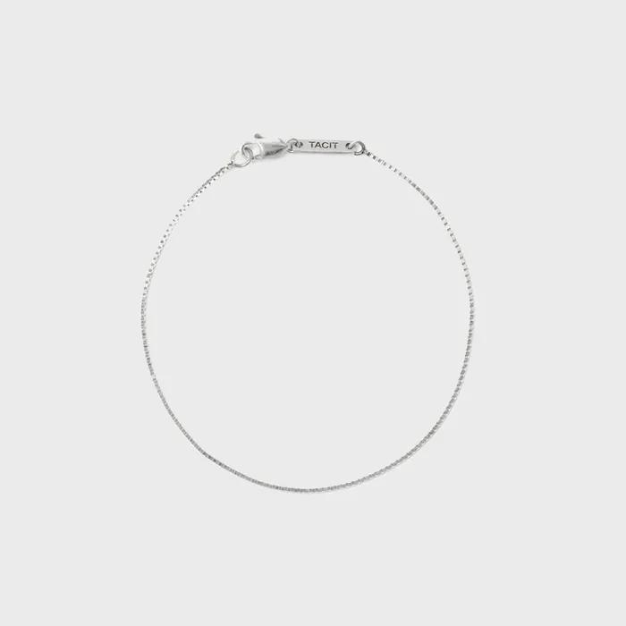 Delicate bracelet