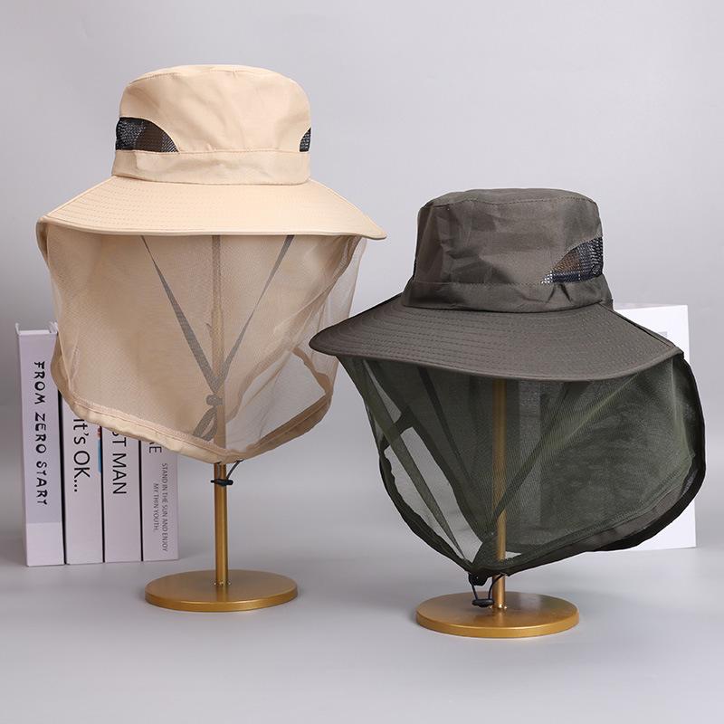 Men's Outdoor Mosquito Protection Fishing Hat with Face Shield and Bee Protection Mesh Mask.