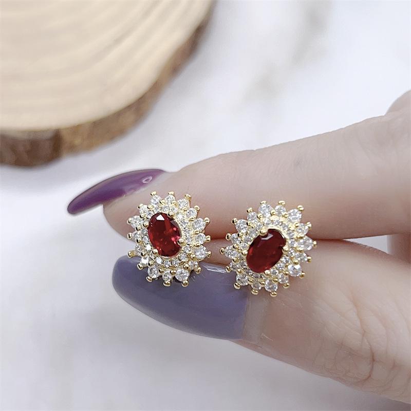 Pigeon Blood Red Zirconia Jewelry Set: Necklace, Earrings & Ring – Ruby Colored Luxury Design