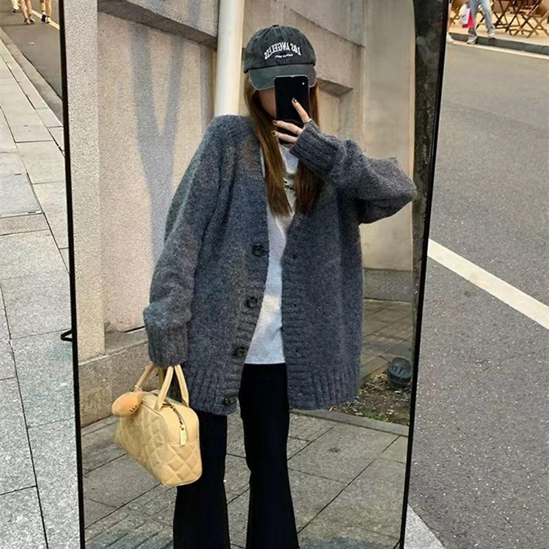 Versatile Retro Knit Cardigan - Mid-Length Solid Color for Spring and Autumn