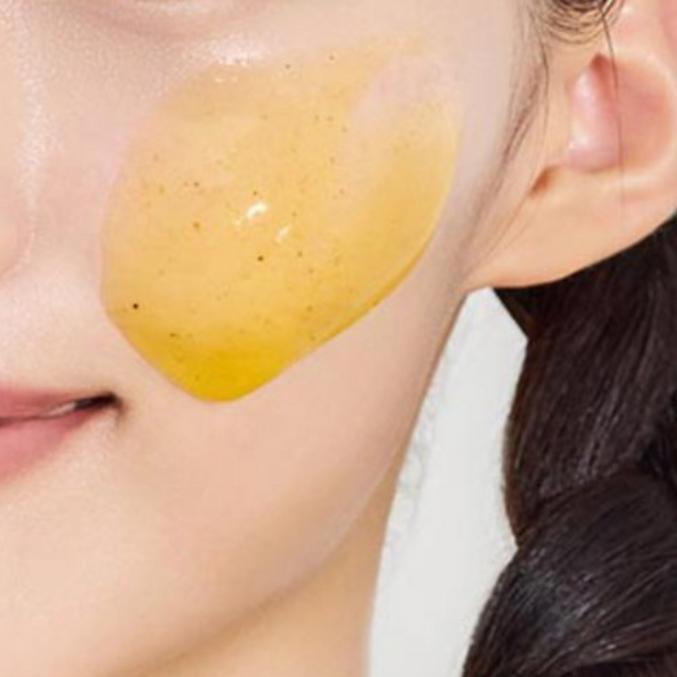 Hanyul Moonlight Yuja Cleansing Tone-Up Pack Foam