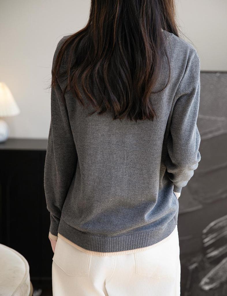 2025 A/W Women's Color Block Knit Cardigan - Fake Two-Piece, Round Neck, Long Sleeve, Loose Fit Sweater Coat