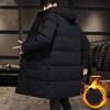 Jachetă de puf cu glugă pentru bărbați Jachetă de bumbac groasă și caldă de iarnă de lungime medie. Top casual pentru bărbați.