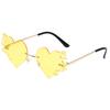 Nye Rammeløse Hjerte Solbriller Metallramme Kvinner Menn Shades Flamme Solbriller for Kvinnelig Mannlig Fest Reise Oculos Solbriller