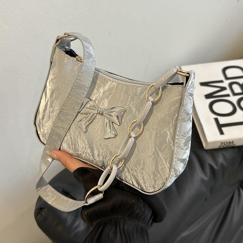 Underarm bag women's winter new feeling shoulder bag fashion bow chain bag women's bag