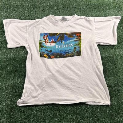 Island Dreams Bahamas Grafik T-Shirt. Kastiger Schnitt Größe XL