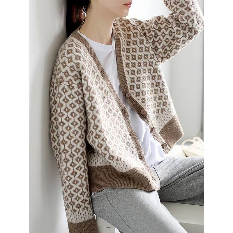 Autumn Winter Korean Retro Sweater Cardigan Jacket Women's Ins Temperament Contrasting Color V-neck Diamond Grid Thick Loose Outer Outfit