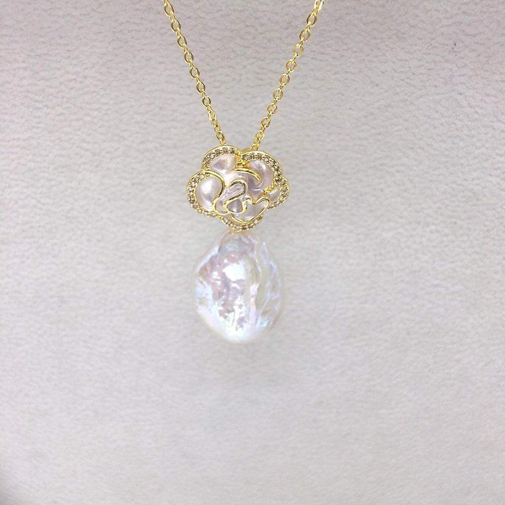 Zhuji Classic Camellia Baroque Pearl Pendant Necklace with Micro-Paved Zircon