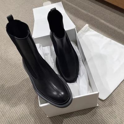 Version peau de mouton~ Bottines Chelsea à semelles épaisses en cuir britannique pour femmes à talons épais élastiques petites bottines courtes bottines Skinny bottes Martin