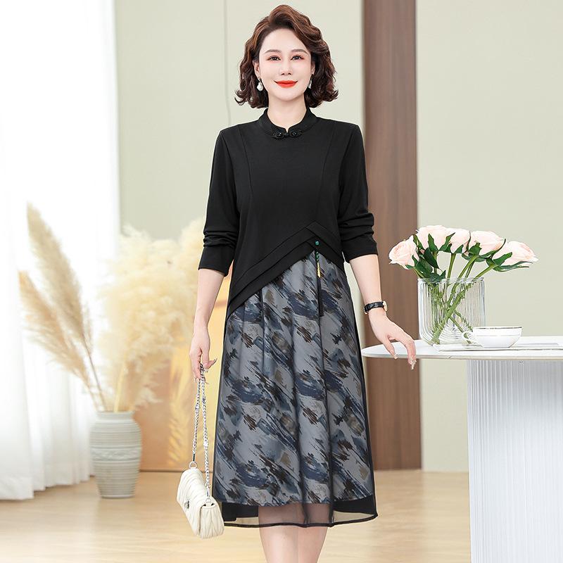 

Elegant Splicing Two-Piece Dress: Fashionable Slimming Skirt for Middle-Aged and Elderly Women 4XL (140-155 jin) синій