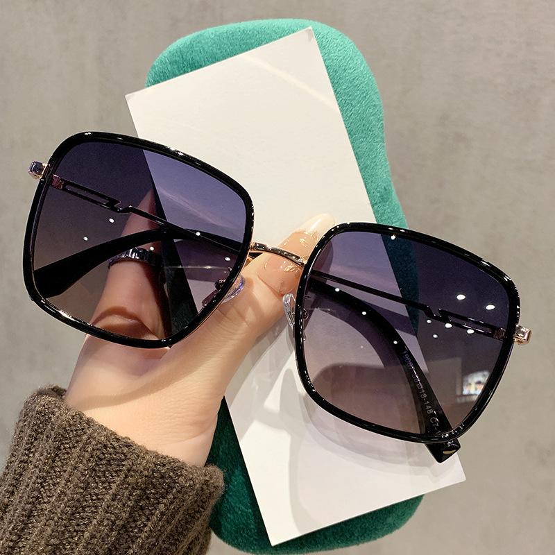 Sunglasses women's new trend myopia advanced sense UV protection driving special box sunglasses large frame