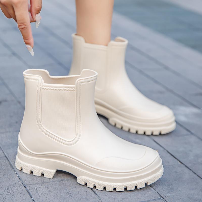 Spot 2025 Women's New Waterproof Shoes Rain Boots Outdoor Wear Work Rubber Shoes Light Rain Shoes Women